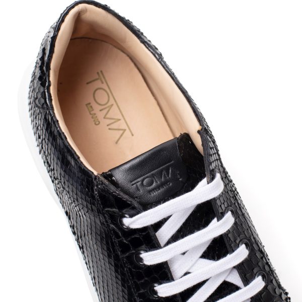 CARA Sneakers in pitone nero - immagine 4